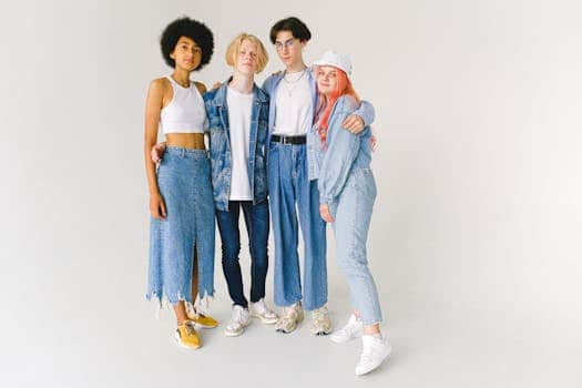 Fashion for Every Body: Inclusive Sizing and Representation