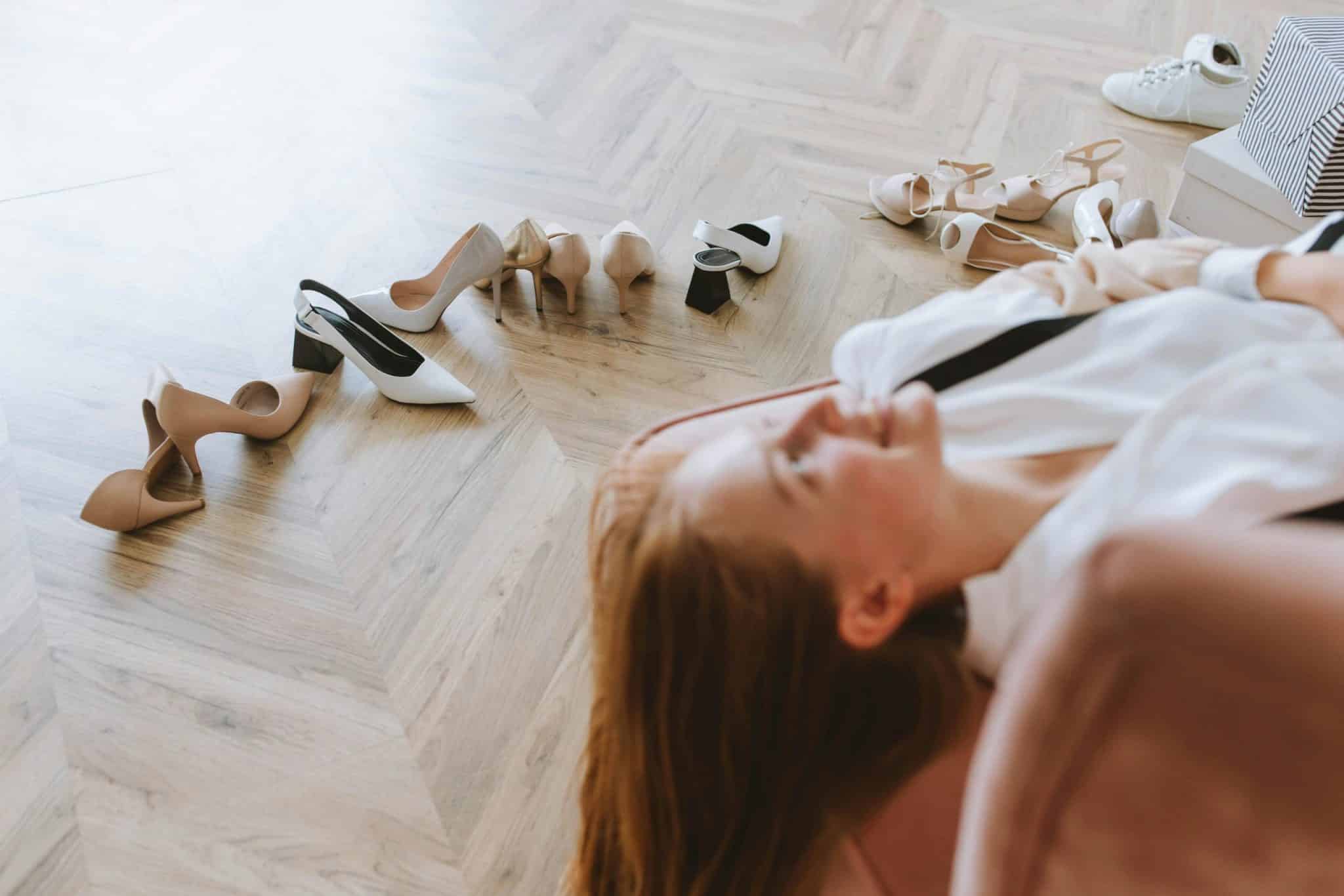 Shopping for Furniture: How AR Helps Visualize Your Space
