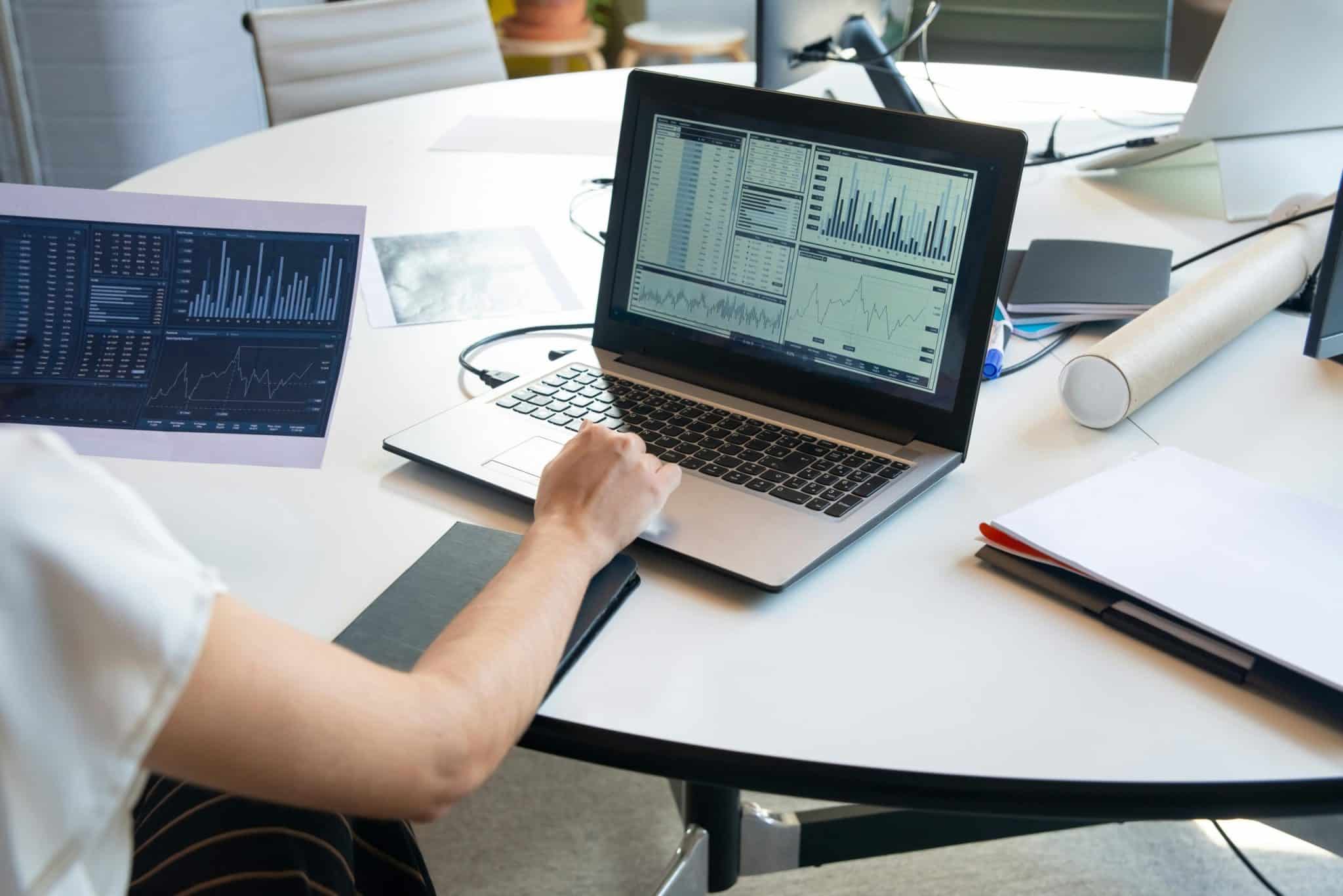How to Stand Out in a Crowded Job Market